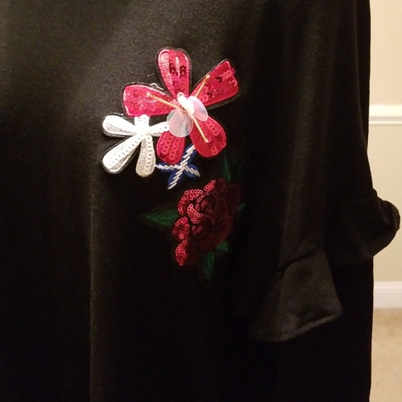 Top - Picture 2 of 5